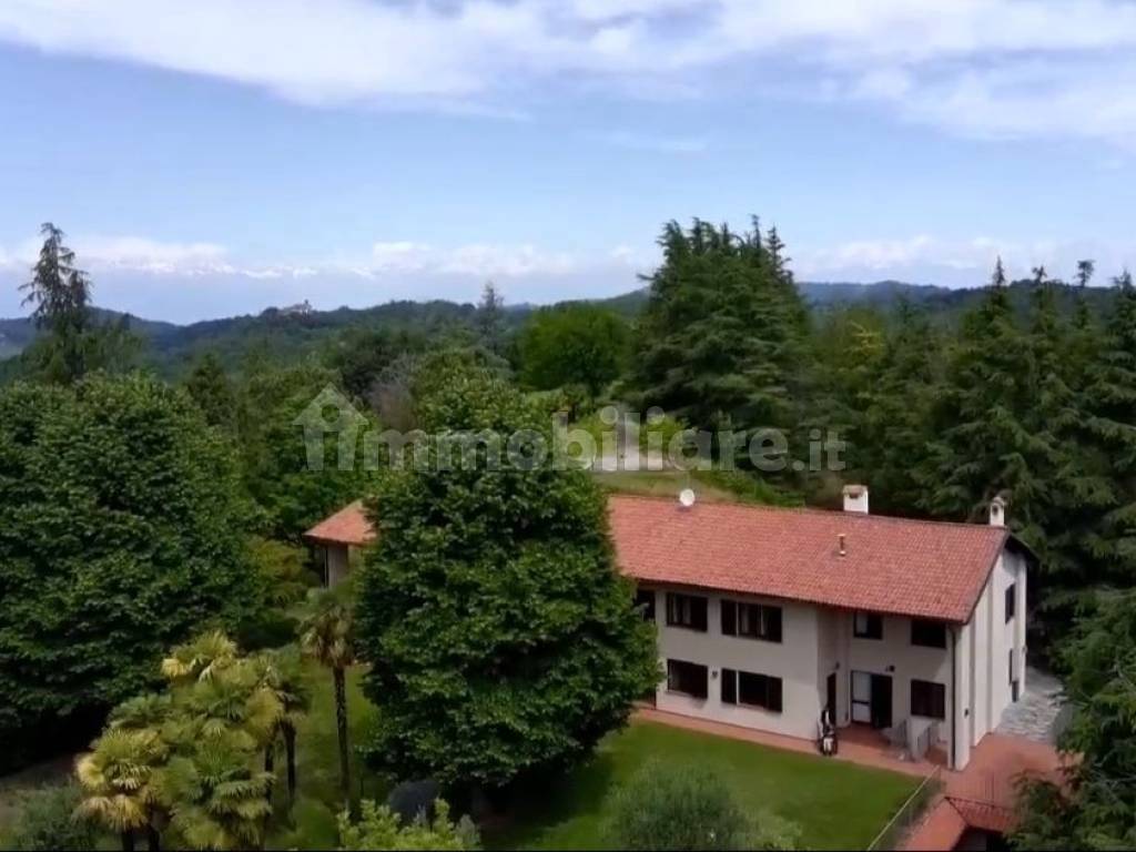 Moncucco Torinese, Asti · Monferrato