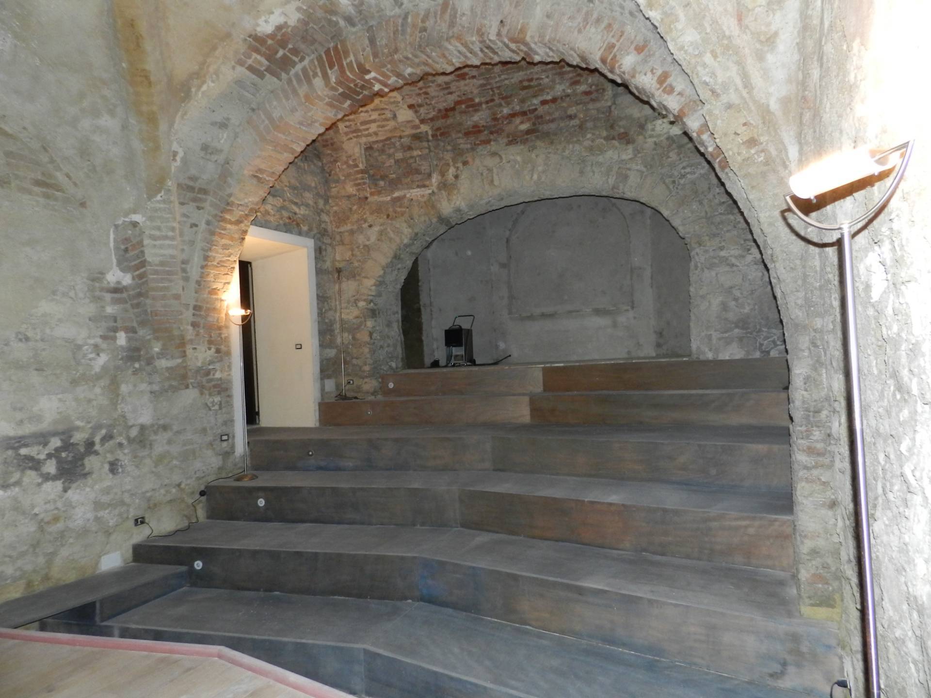 Camere e ambienti restaurati del castello di Montiglio
