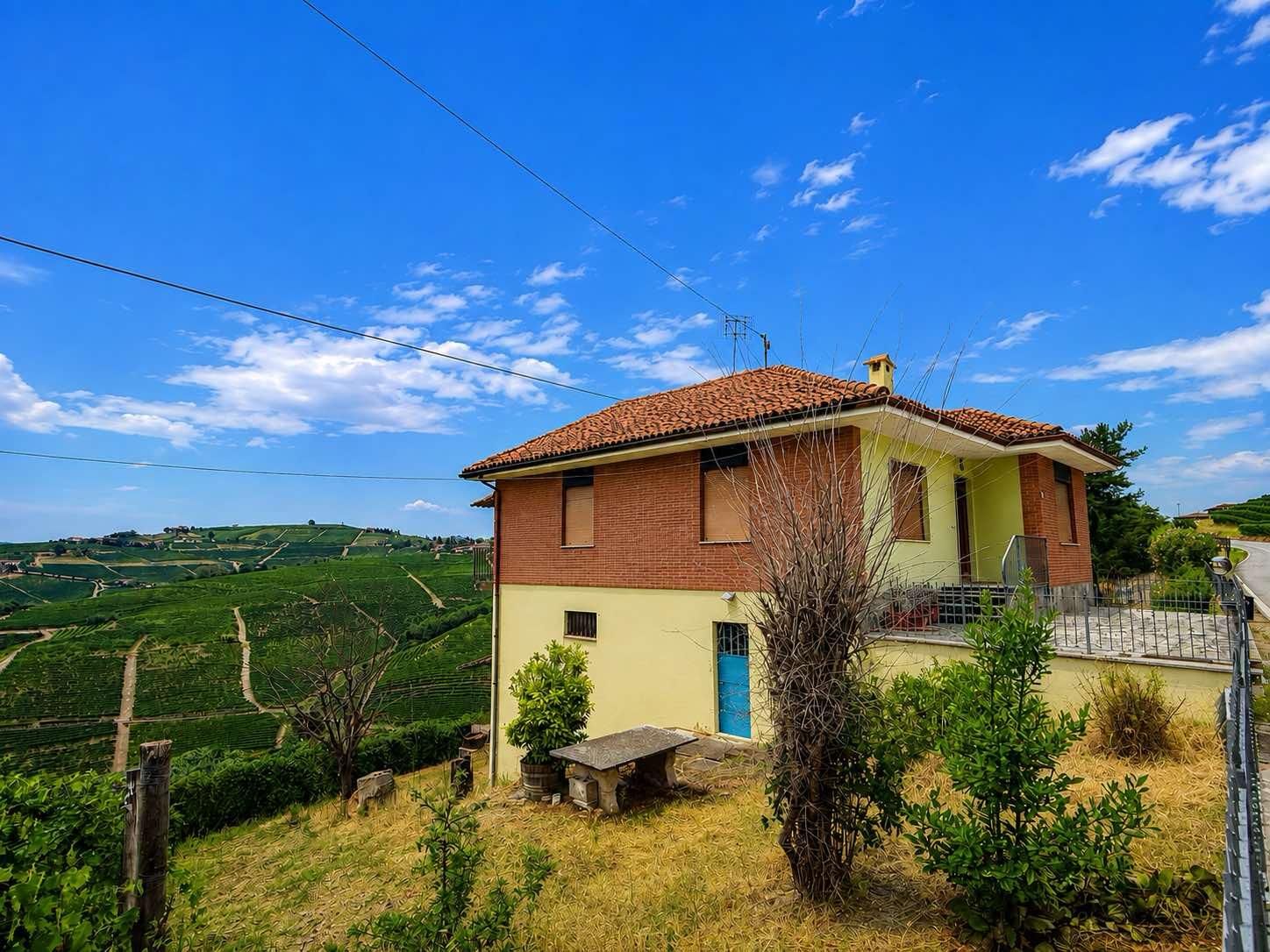Historic Farmhouse with Barbaresco Vineyards